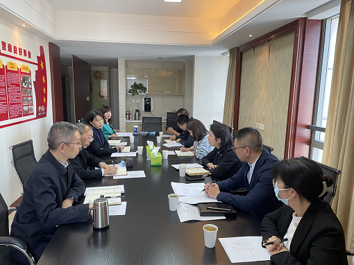 錦江區(qū)政府一行到中路公司走訪調(diào)研.png 錦江區(qū)政府一行到中路公司走訪調(diào)研.png